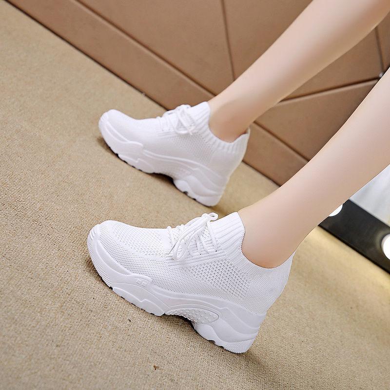 JH-72 Giày trắng nữ cao gót mới năm 2023 mùa xuân mạch lưới thoáng khí đế dày dựa trên giày thể thao thư giãn